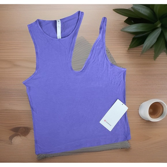 Lululemon Tank Top Shoulder Cut-Out Yoga Shirt‎ Sz 6 Purple Lavender NWT $68 - Picture 2 of 7